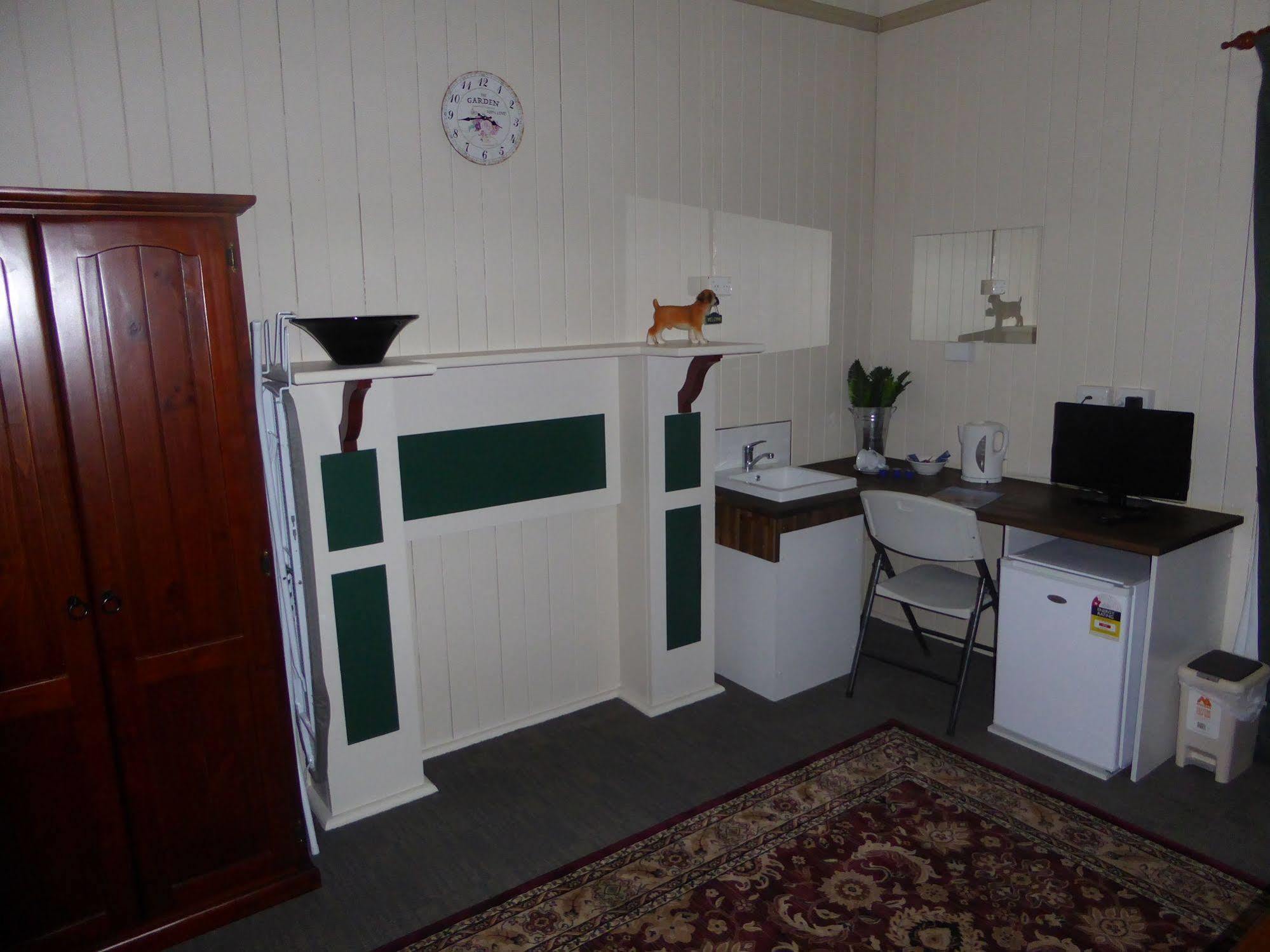 Exchange Hotel Toogoolawah Exteriör bild